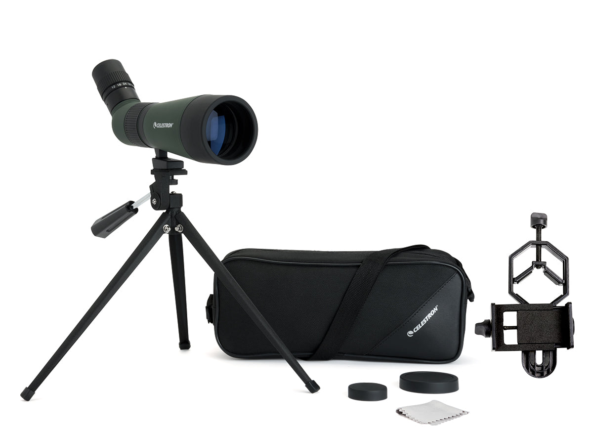 Celestron LandScout 12-36x60 Spektiv abgewinkelt mit Stativ