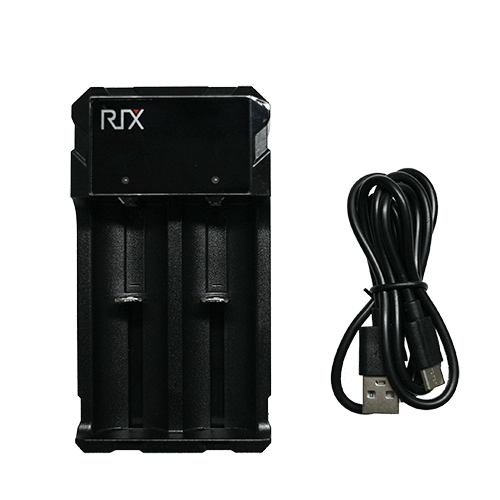 RIX Akkuladegerät für 18650 + CR123 mit USB-Kabel