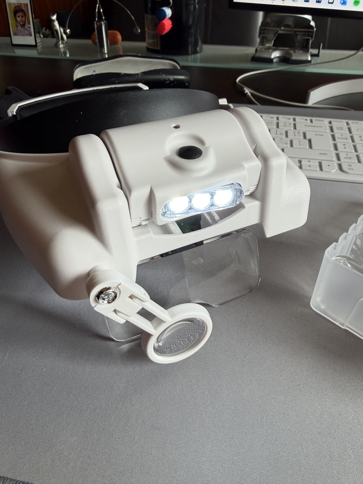 Levenhuk Zeno Desk D18 Kopflupe LED 1x-8x USB