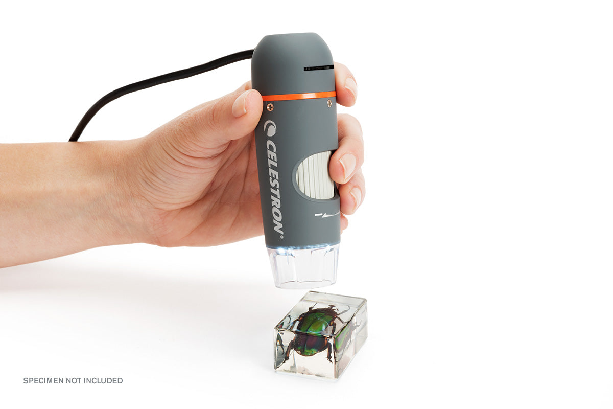 Celestron Labs Handheld Digital Microscope Pro 5MP 200x