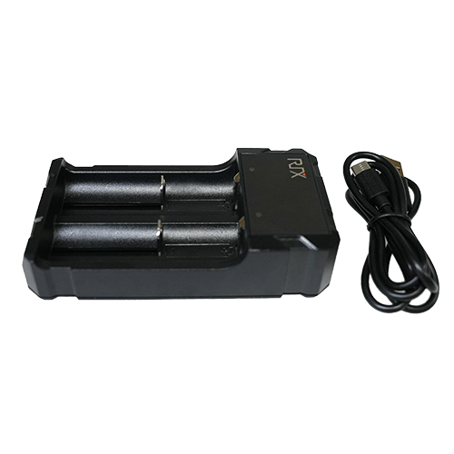 RIX Akkuladegerät für 18650 + CR123 mit USB-Kabel