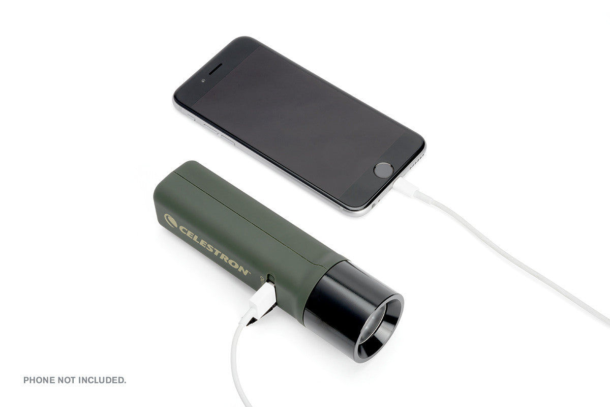 Celestron Elements TrekCel 3300 Powerbank 3300mAh mit Lampe