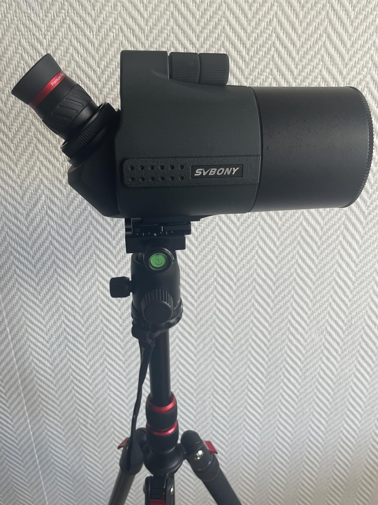 SVBONY SV41Pro 28-84x80 Mak Spektiv mit Tischstativ
