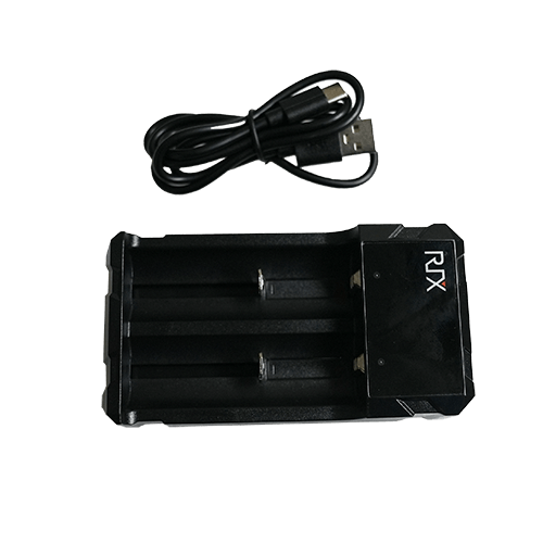 RIX Akkuladegerät für 18650 + CR123 mit USB-Kabel