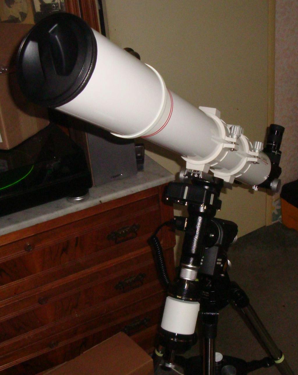 Explore Scientific FirstLight AR102 102mm Refraktor mit EQ Nano